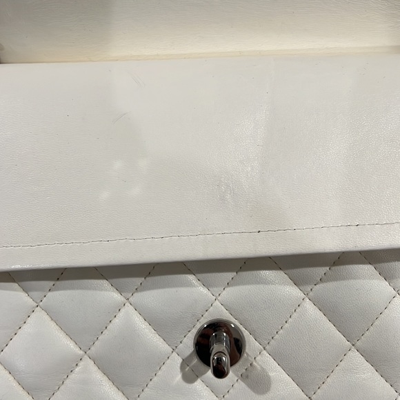 Chanel White Medium SHW Double Classic Flap in Lambskin - Picture 9 of 17